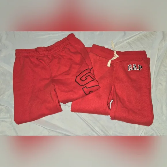 GAP Kids Boys Red Sweatpants & Joggers Set 2 Pair - Picture 1 of 3